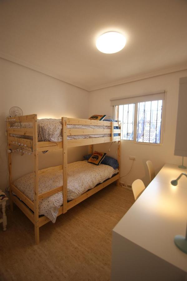 Apartamento Con Terraza Y Piscina A 300M De Playa 베라 외부 사진