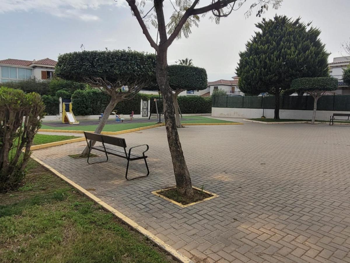 Apartamento Con Terraza Y Piscina A 300M De Playa 베라 외부 사진